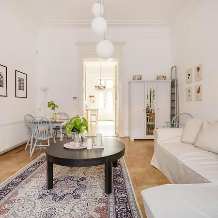 Sara'h Romantic Apartamento *