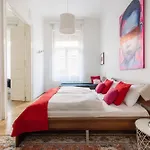 Apartment Sara'h Romantic