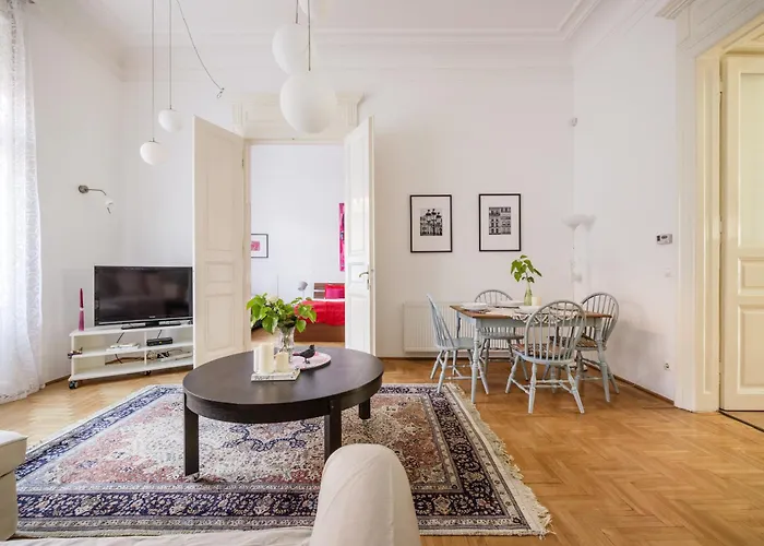 Sara'h Romantic Lägenhet