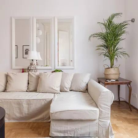 Sara'h Romantic Apartament *